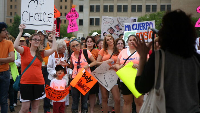 abortion-rights-protesters